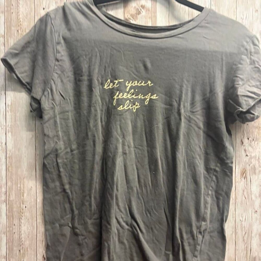 Parker Women's Grey and Green T-shirt